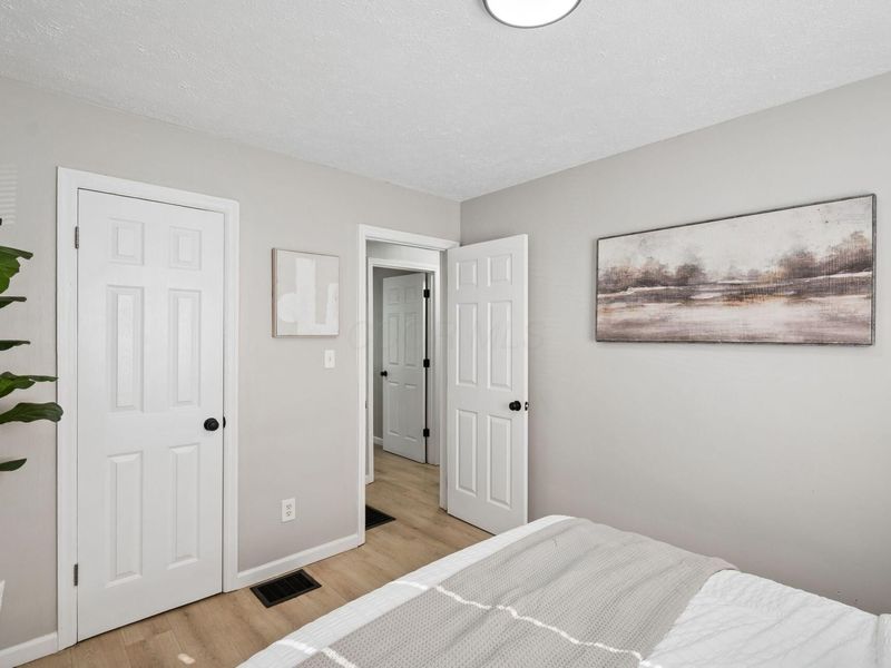 2622 Hiawatha Street , Columbus, OH 43211 Photo 9