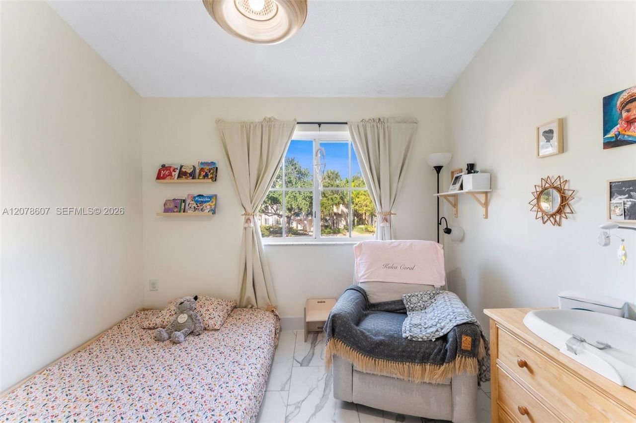 2140 NW 78th Ave , Unit 204, Pembroke Pines, FL 33024 Photo
