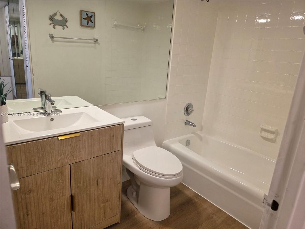251 174th St, Unit 608, Sunny Isles Beach, FL 33160 Photo