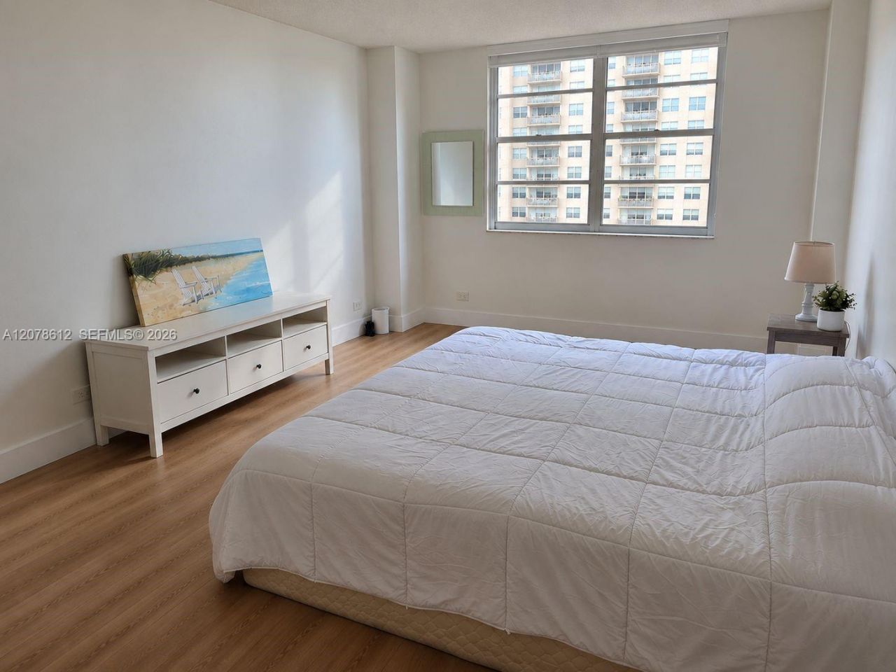251 174th St, Unit 608, Sunny Isles Beach, FL 33160 Photo