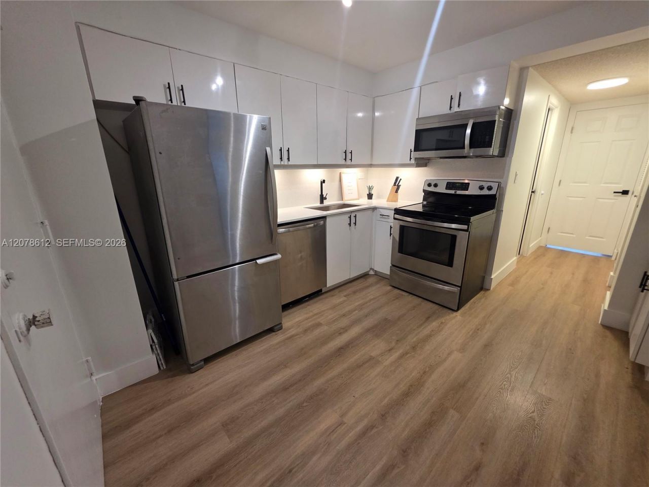 251 174th St, Unit 608, Sunny Isles Beach, FL 33160 Photo