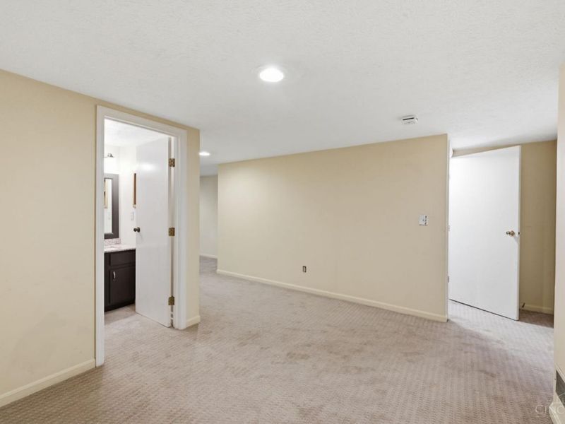7519 Easton Court, West Chester, OH 45069 Photo 27