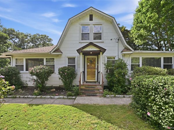 64 Satinwood Road , Rocky Point, NY 11778