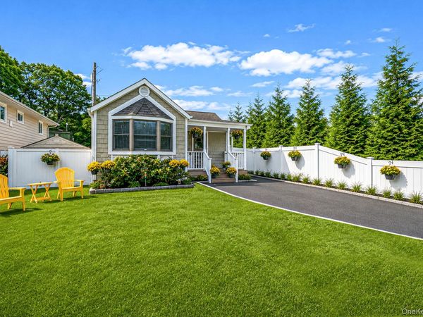 256 Deer Road , Ronkonkoma, NY 11779