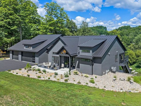 E4860 E Redstone Drive, La Valle, WI 53941