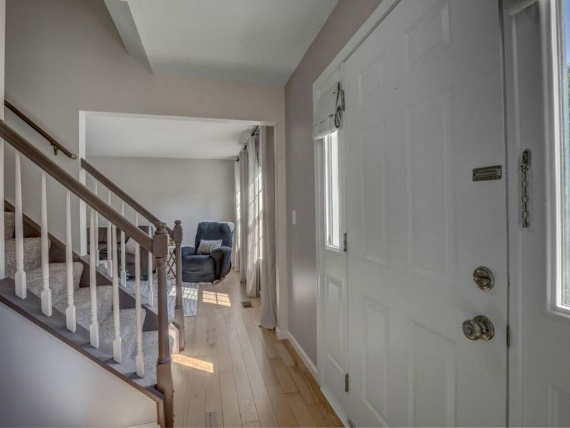 7545 Roxbury Court, Florence, KY 41042 Photo 2