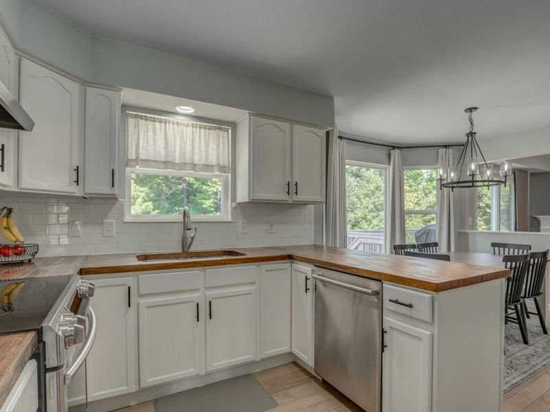 7545 Roxbury Court, Florence, KY 41042 Photo 9