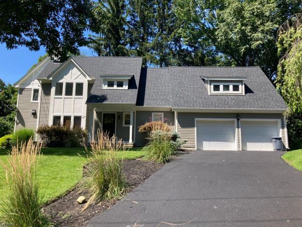 73 Park Rd, Sparta, NJ 07871