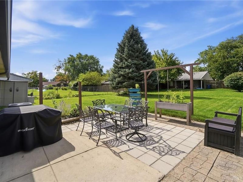 8353 Schoolgate Drive, Huber Heights, OH 45424 Photo 26