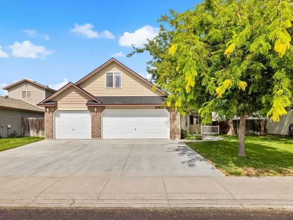 10570 Gossamer Ct, Nampa, ID 83687