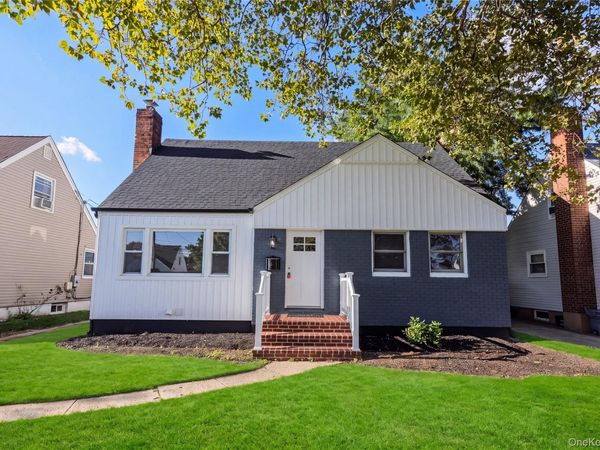 843 Jerusalem Avenue , Merrick, NY 11566
