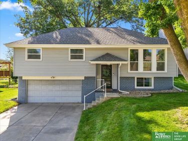 2724 N 125th Circle, Omaha, NE 68164