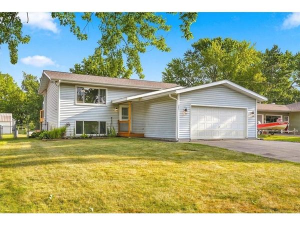 205 W Elm Street, Roberts, WI 54023