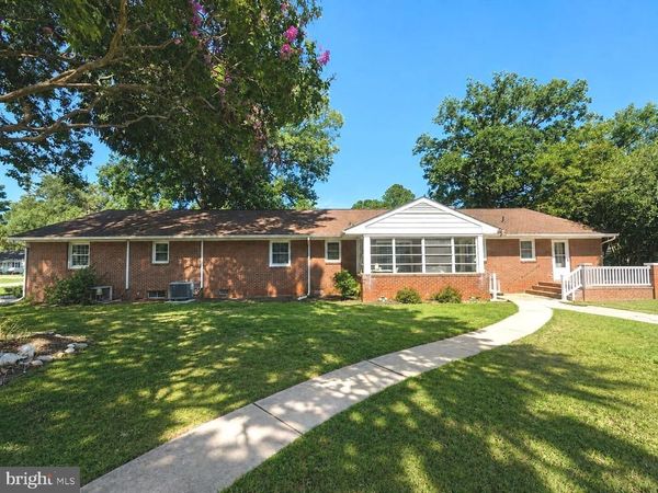 16 BUENA VISTA AVENUE , CAMBRIDGE, MD 21613