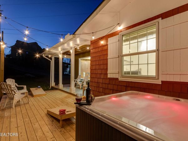 524 Reba Ln Lane, Gatlinburg, TN 37738