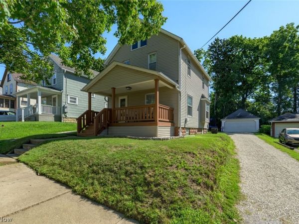 185 24th Street NW, Barberton, OH 44203