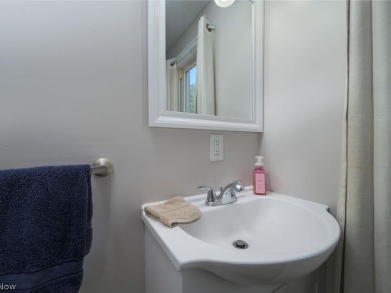 185 24th Street NW, Barberton, OH 44203 Photo 29