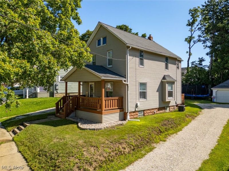 185 24th Street NW, Barberton, OH 44203 Photo 4