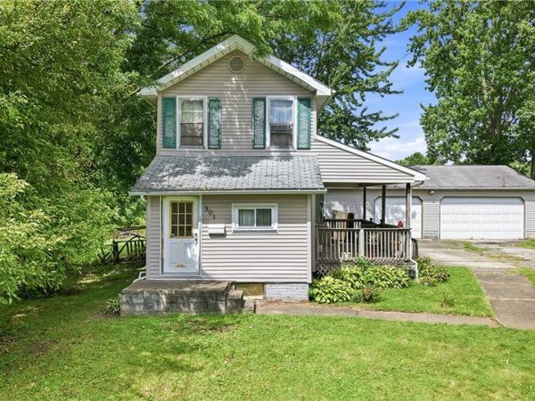 301 Porter Avenue , Campbell, OH 44405