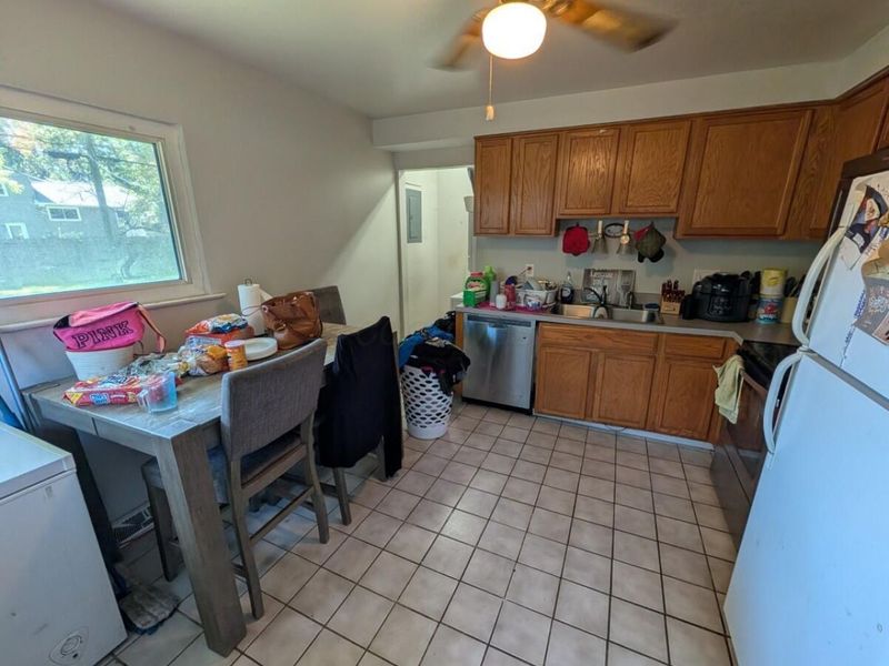 4941 Betsy Drive , Columbus, OH 43227 Photo 4