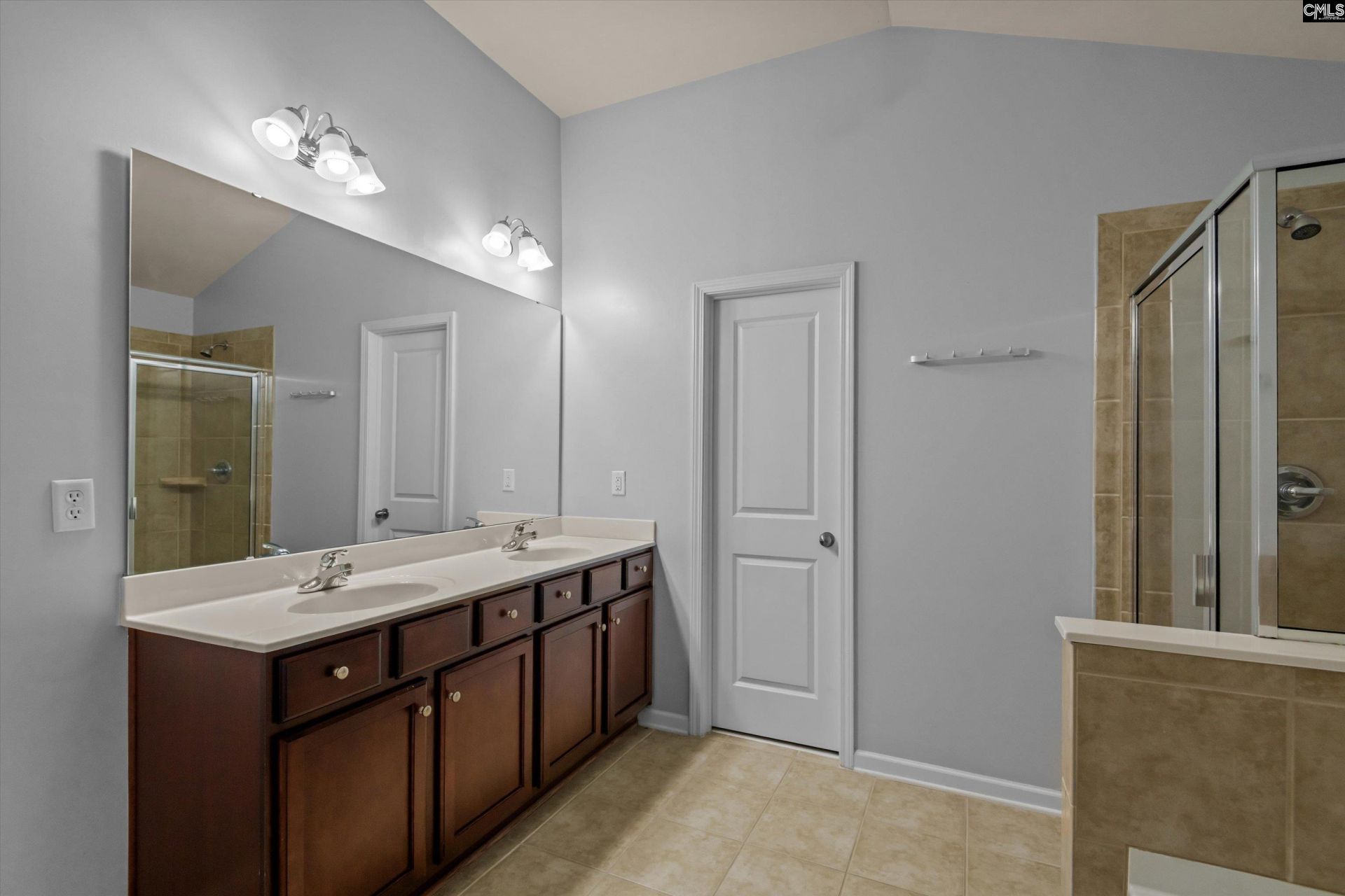 117 Loganberry Court  Photo 21