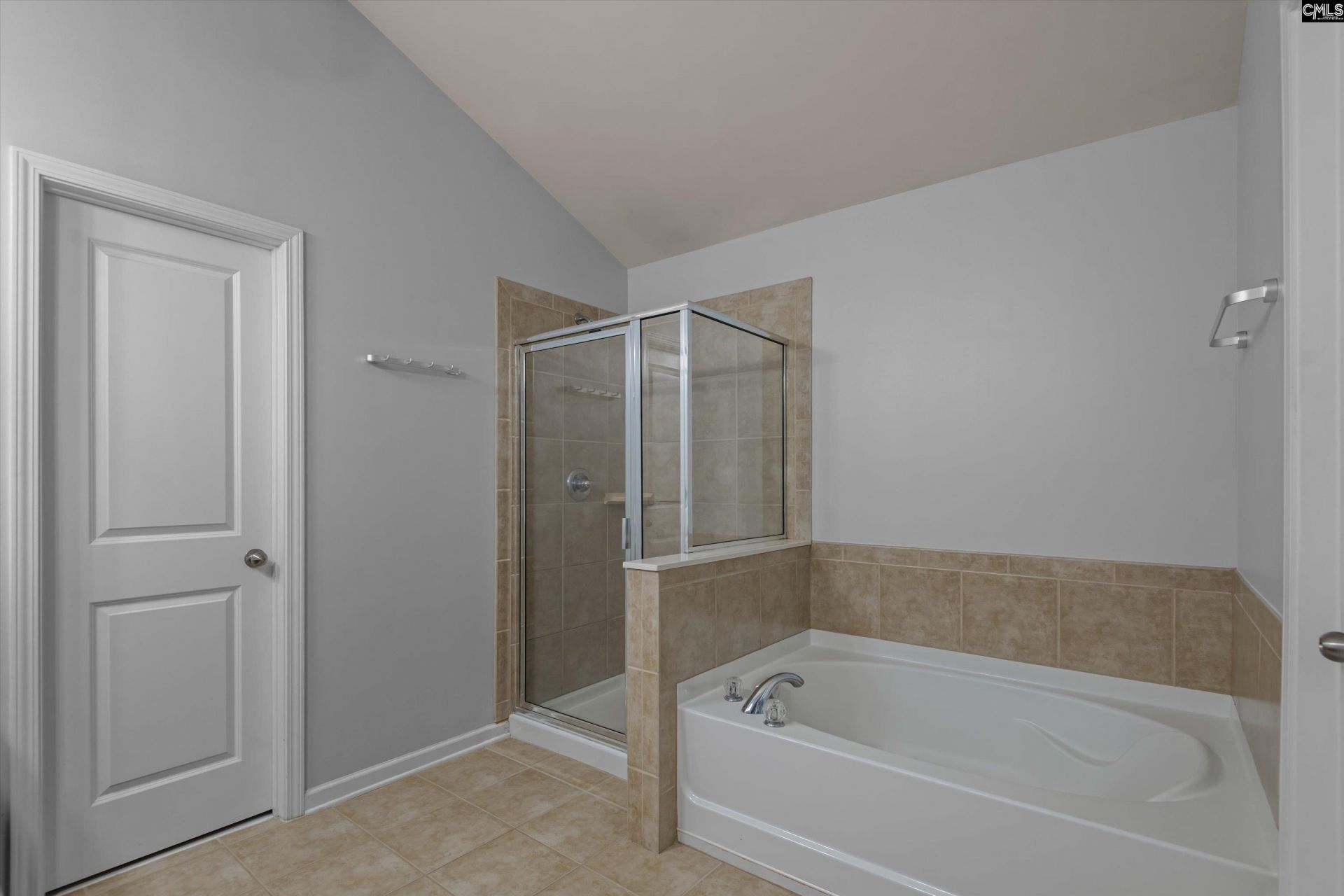 117 Loganberry Court  Photo 22