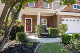 117 Loganberry Court  photo 4