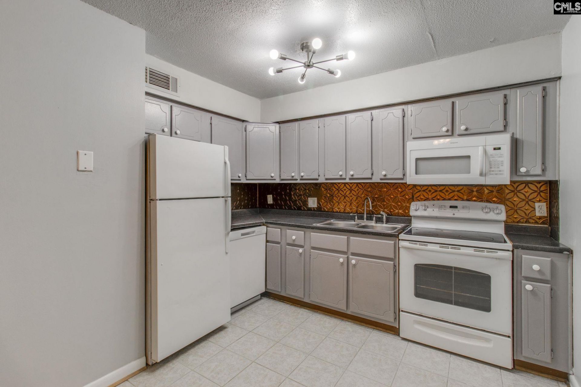 1757 Tall Pines Circle Photo 9