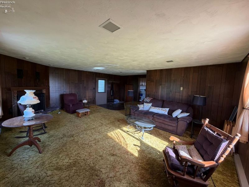 11918 E County Road 12, Attica, OH 44807 Photo 17