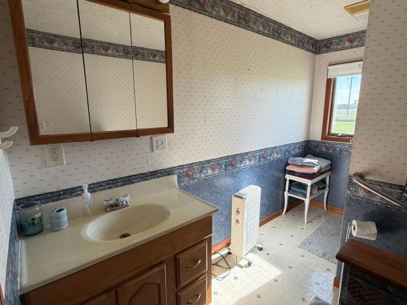 11918 E County Road 12, Attica, OH 44807 Photo 19