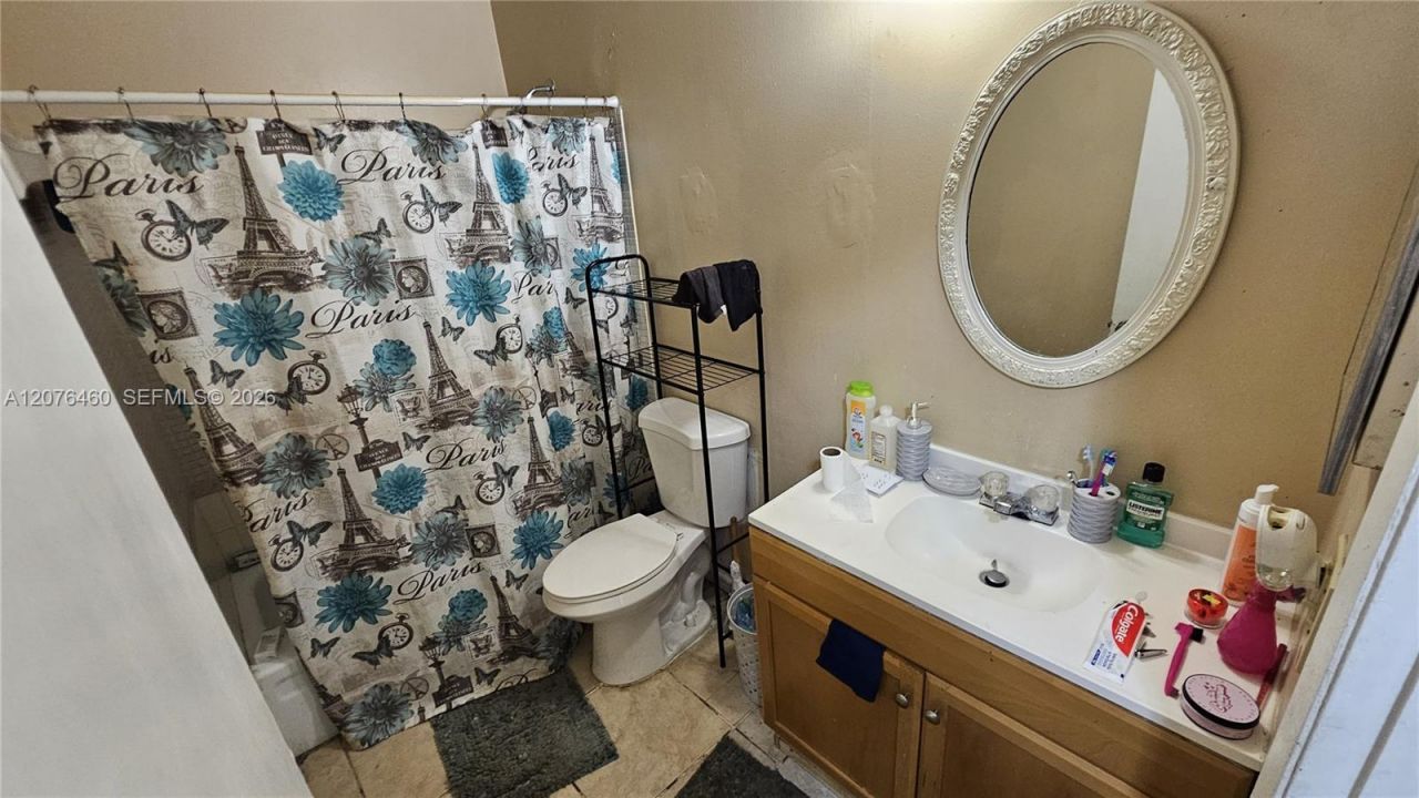 5870 NW 21st St, Unit 45-E, Lauderhill, FL 33313 Photo