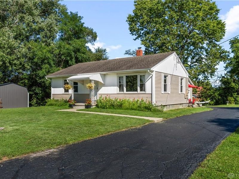 668 Dayton Road, Waynesville, OH 45068 Photo 2