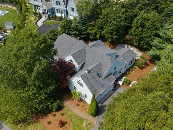 57 Mckenna Ridge Dr, Falmouth, MA 02536
