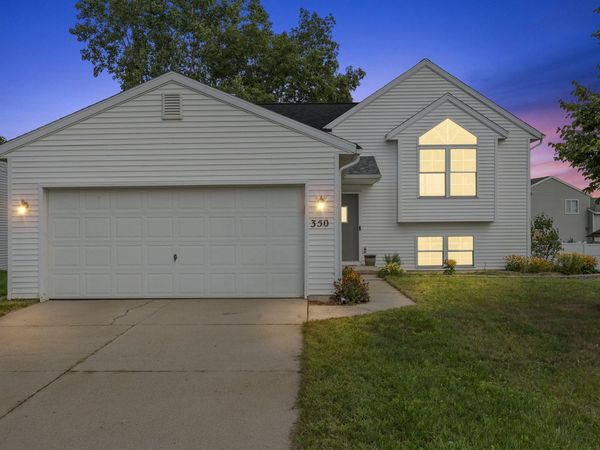 350 Tall Grass Drive, Cedar Springs, MI 49319
