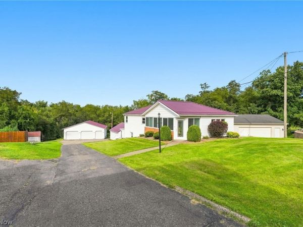 741 E Market Street, Cadiz, OH 43907
