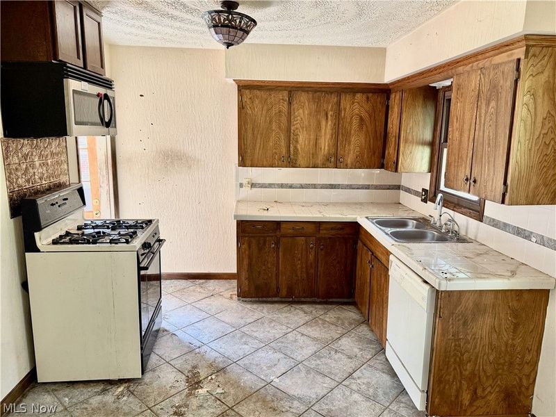1201 Benskin Avenue SW, Canton, OH 44710 Photo 30