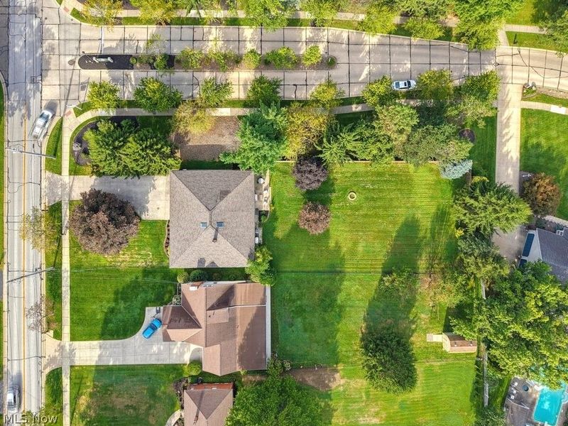 4405 Chestnut Road, Independence, OH 44131 Photo 3