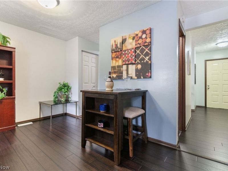6674 Hills And Dales Road NW, Canton, OH 44708 Photo 10