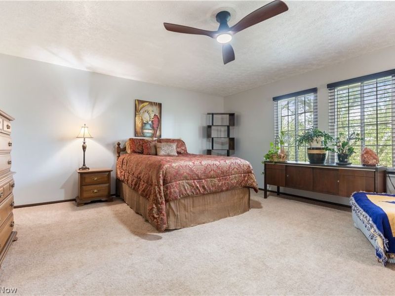 6674 Hills And Dales Road NW, Canton, OH 44708 Photo 19