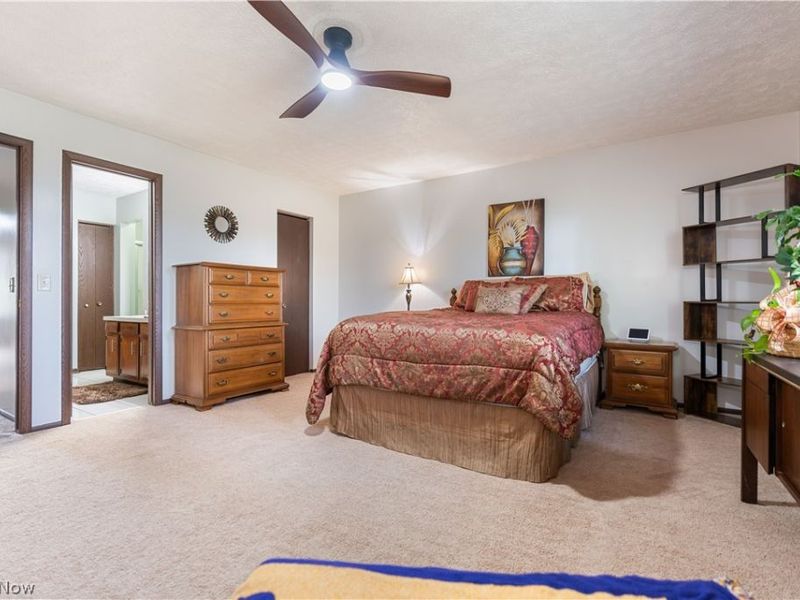 6674 Hills And Dales Road NW, Canton, OH 44708 Photo 21