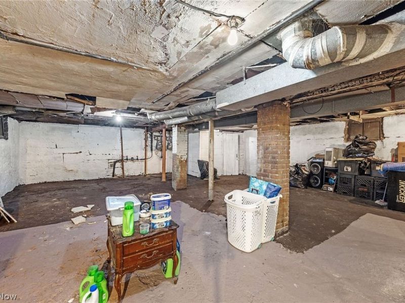 2216 E 82nd Street, Cleveland, OH 44103 Photo 26