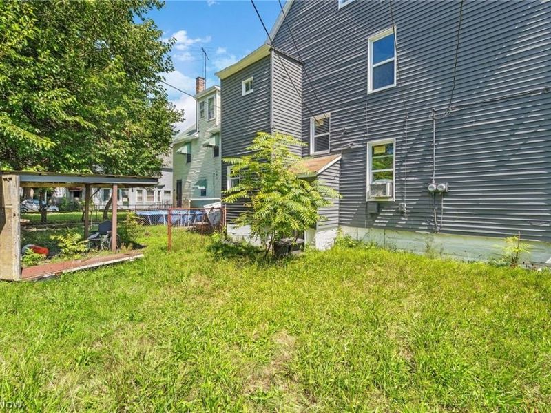 2216 E 82nd Street, Cleveland, OH 44103 Photo 28