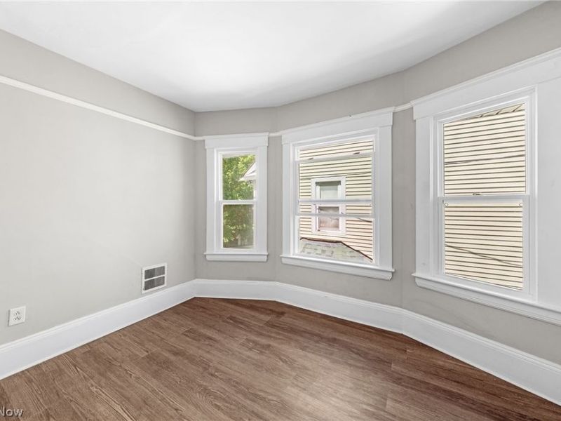 2216 E 82nd Street, Cleveland, OH 44103 Photo 5