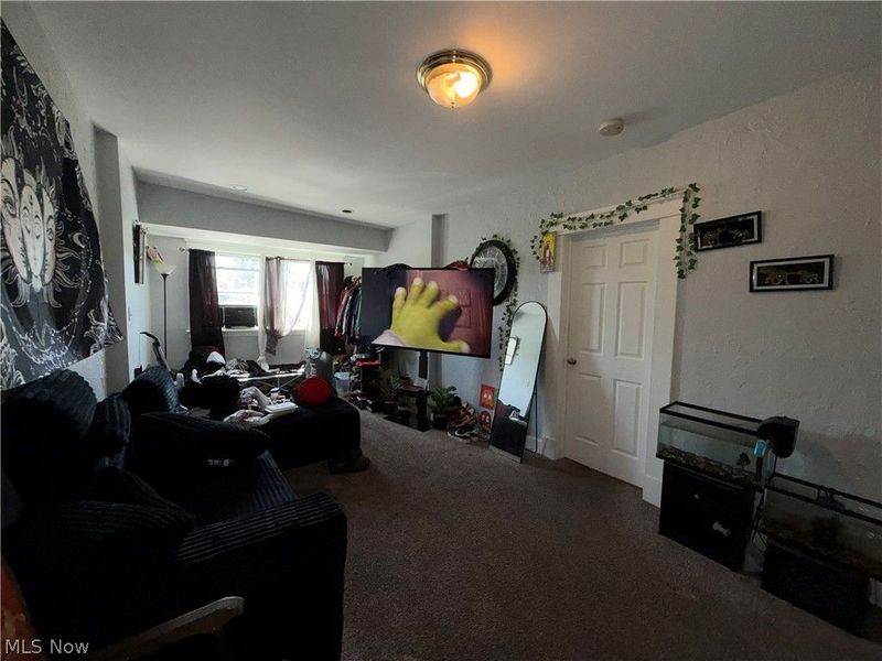 3550 Seymour Avenue, Cleveland, OH 44113 Photo 8
