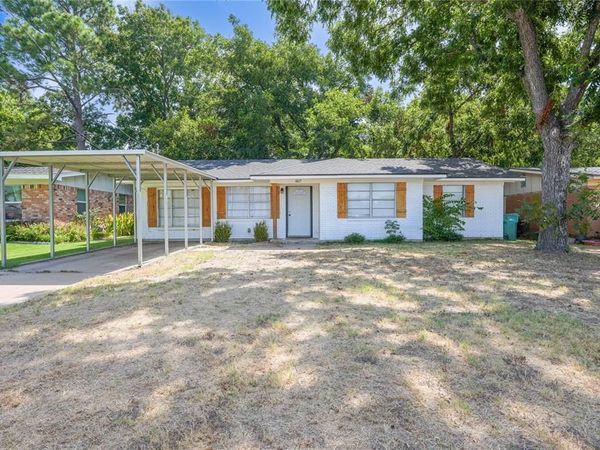 807 N Lacy Drive, Lacy Lakeview, TX 76705
