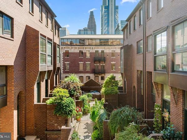 2201 ARCH STREET , Unit 111, PHILADELPHIA, PA 19103
