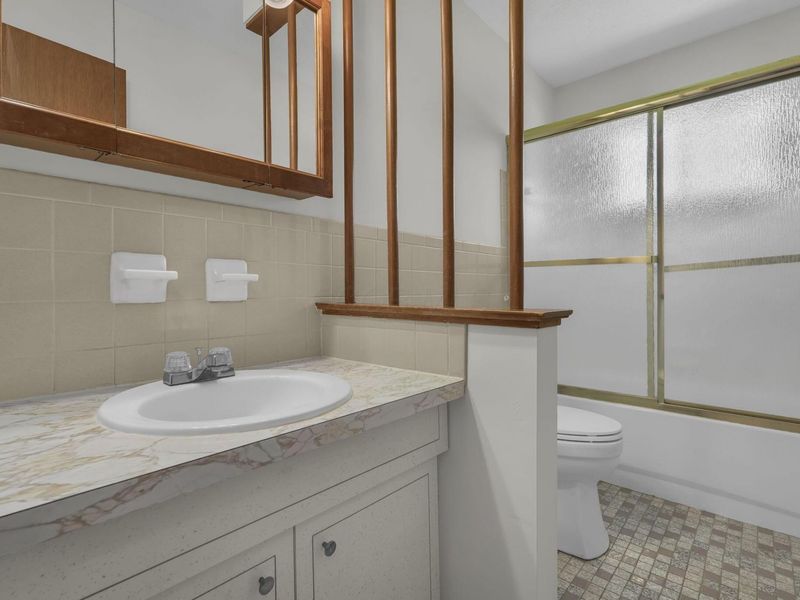 5178 Rutledge Drive N, Columbus, OH 43232 Photo 18
