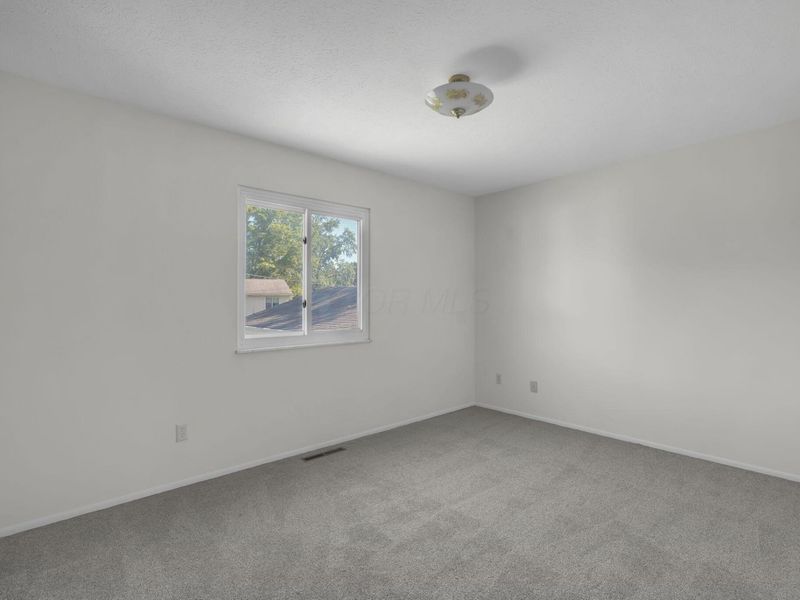 5178 Rutledge Drive N, Columbus, OH 43232 Photo 19