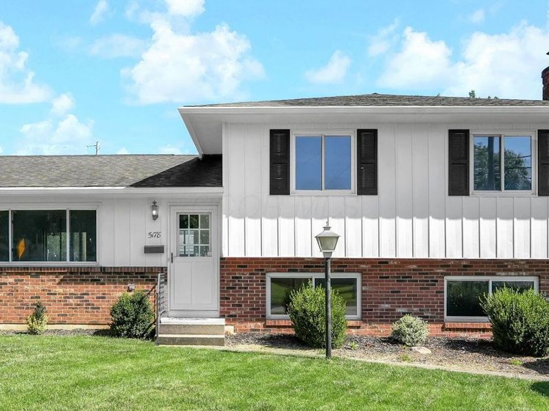 5178 Rutledge Drive N, Columbus, OH 43232 Photo 2