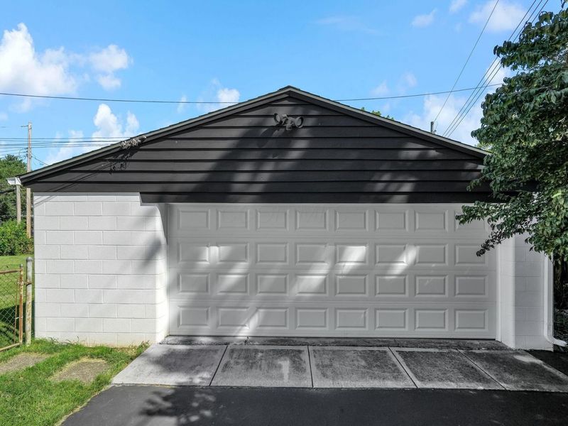 5178 Rutledge Drive N, Columbus, OH 43232 Photo 32